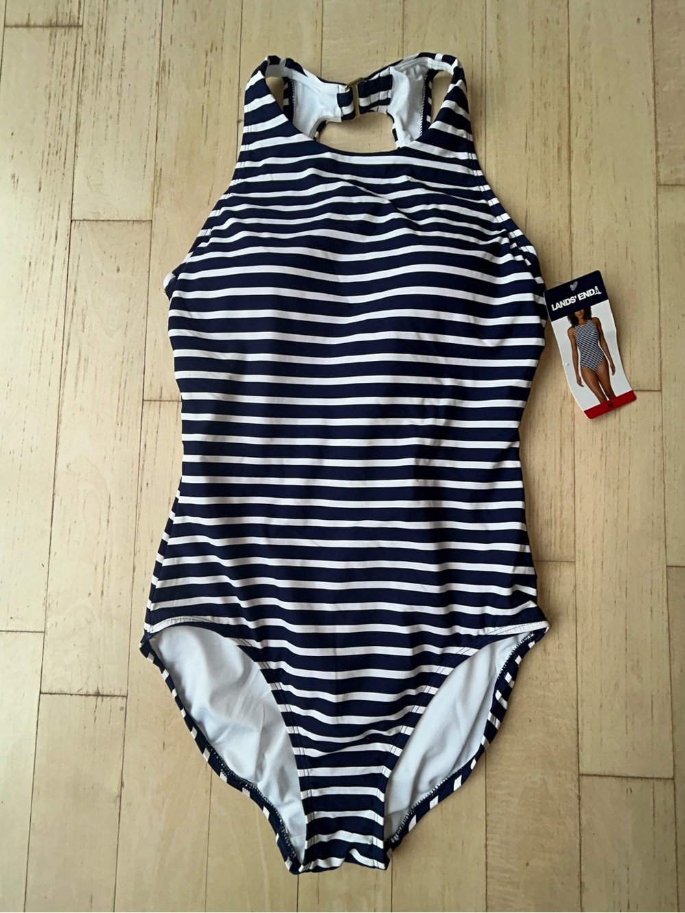 Lands' End Women’s One Piece Horizontal Stripe Swimsuit Navy/White Medium NWT - Picture 14 of 14